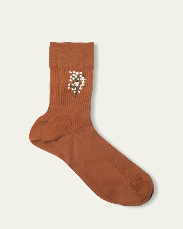 Snow Ribbed Floral-Embroidered Crew Socks